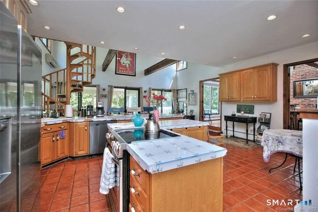 33 Birch Hill Road, Weston, CT 06883