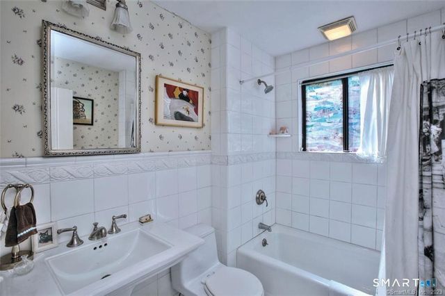 33 Birch Hill Road, Weston, CT 06883