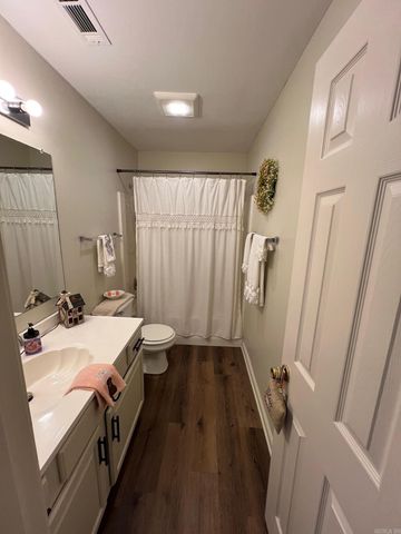 4121 Faye Circle, Benton, AR 72015