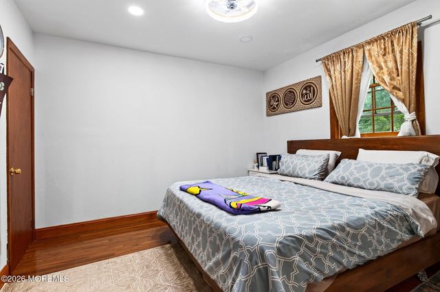 33 Tennent Road, Morganville, NJ 07751