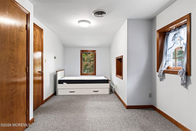 33 Tennent Road, Morganville, NJ 07751