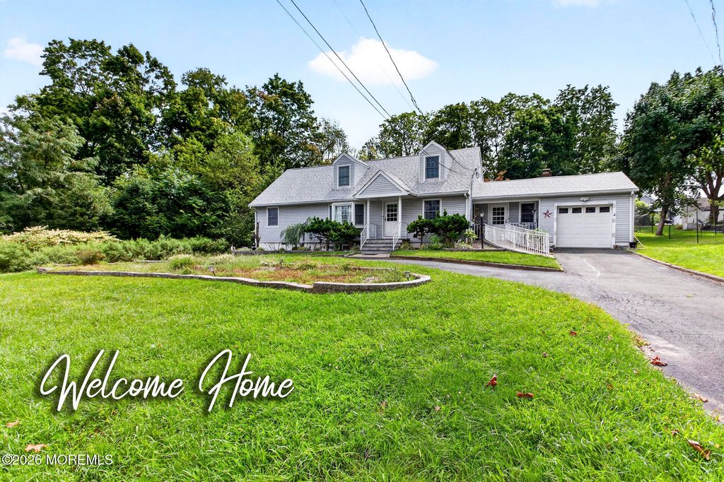 33 Tennent Road, Morganville, NJ 07751