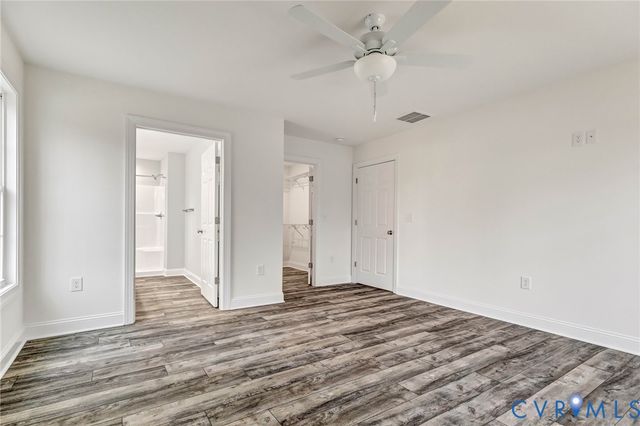 127 Ferry Landing Rd, Dunnsville, VA 22454