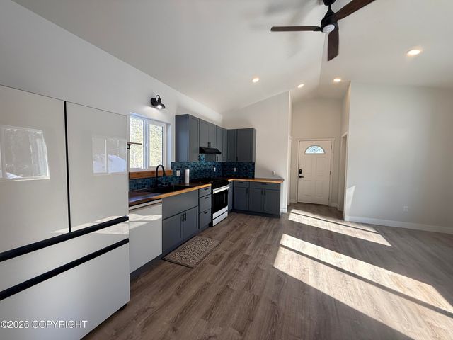 33605 Echo Lake Road, Soldotna, AK 99669