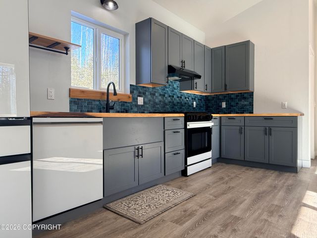 33605 Echo Lake Road, Soldotna, AK 99669