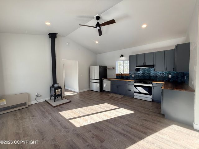 33605 Echo Lake Road, Soldotna, AK 99669