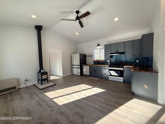 33605 Echo Lake Road, Soldotna, AK 99669