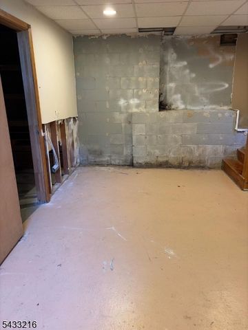 7 Tecumseh Rdg, Jefferson Twp., NJ 07885