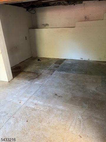 7 Tecumseh Rdg, Jefferson Twp., NJ 07885