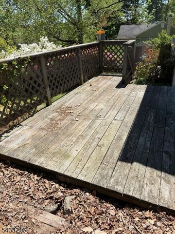 7 Tecumseh Rdg, Jefferson Twp., NJ 07885