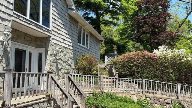 7 Tecumseh Rdg, Jefferson Twp., NJ 07885