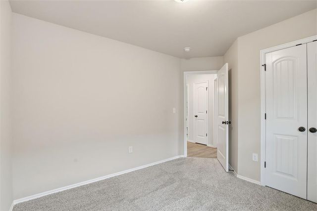 11609 SW 12th Streets, Yukon, OK 73099