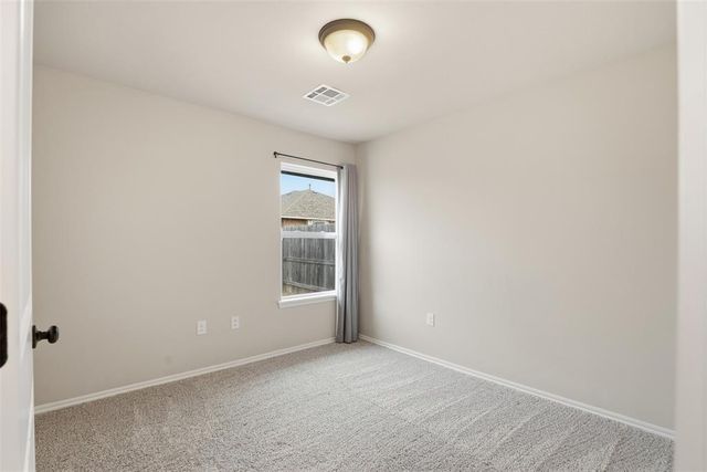 11609 SW 12th Streets, Yukon, OK 73099