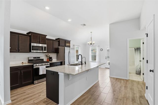 11609 SW 12th Streets, Yukon, OK 73099