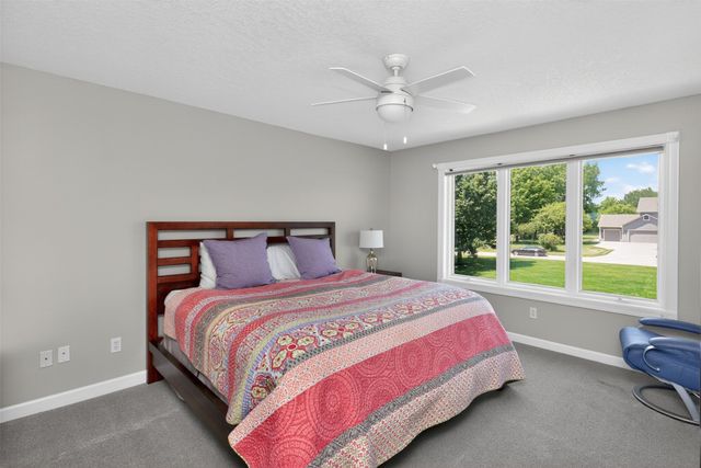 3202 NW 87th Lane, Ankeny, IA 50023