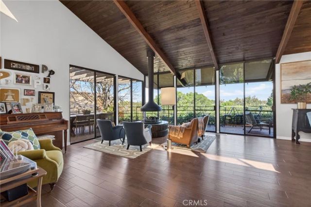 2023 Arroyo Drive, Riverside, CA 92506