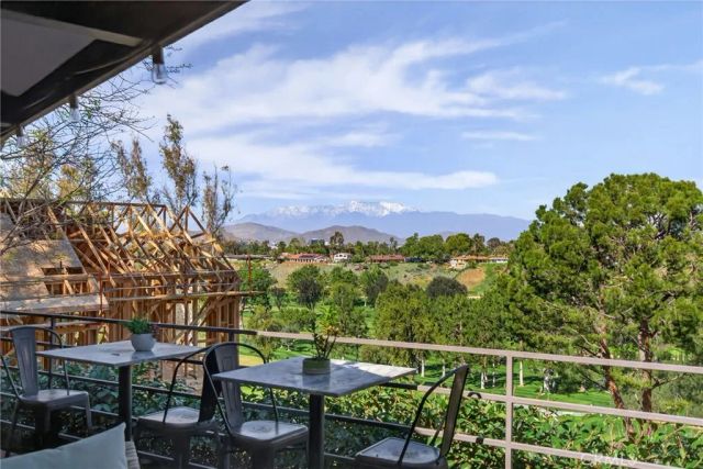 2023 Arroyo Drive, Riverside, CA 92506