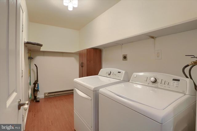 19 DOGWOOD LN, Cleona, PA 17042