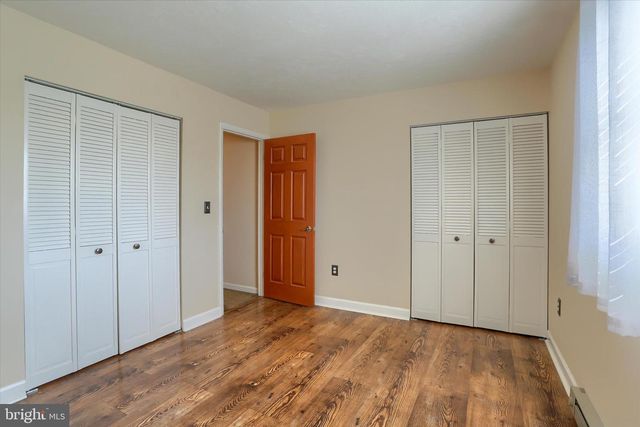 19 DOGWOOD LN, Cleona, PA 17042