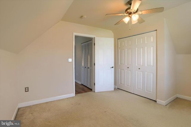 19 DOGWOOD LN, Cleona, PA 17042