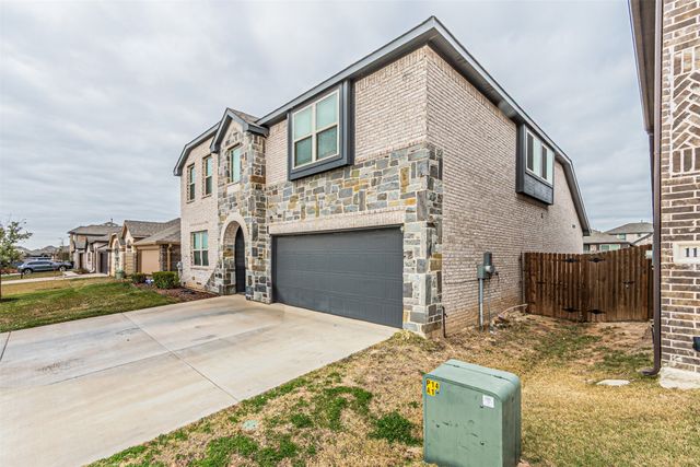 1128 Goldenrod Drive, Godley, TX 76044