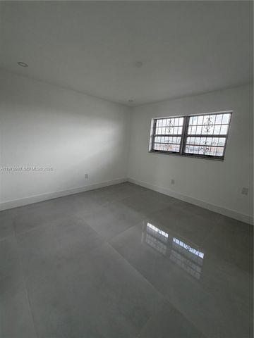 6070 W 19th Ave 315, Hialeah, FL 33012