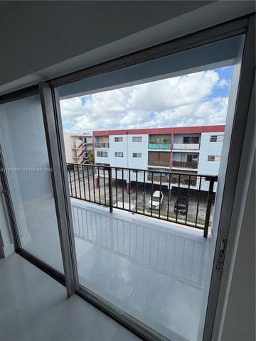 6070 W 19th Ave 315, Hialeah, FL 33012