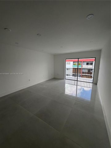 6070 W 19th Ave 315, Hialeah, FL 33012