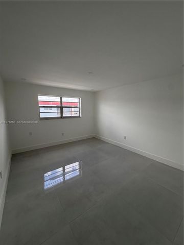 6070 W 19th Ave 315, Hialeah, FL 33012