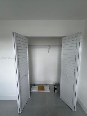 6070 W 19th Ave 315, Hialeah, FL 33012