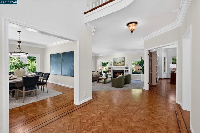 114 Pepperwood Ct, Danville, CA 94506