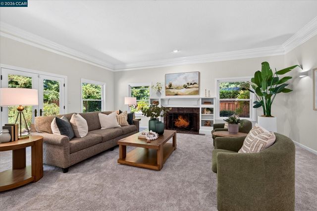 114 Pepperwood Ct, Danville, CA 94506