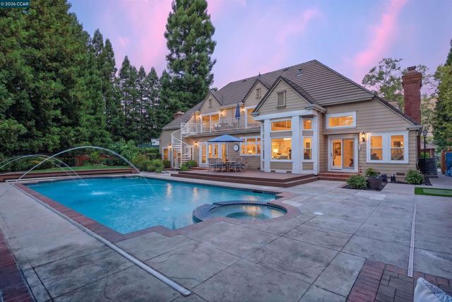 114 Pepperwood Ct, Danville, CA 94506