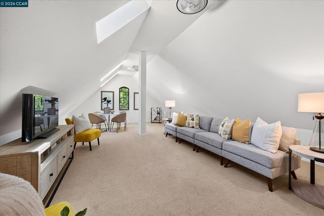 114 Pepperwood Ct, Danville, CA 94506