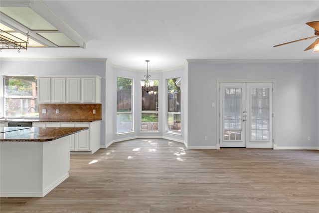 1012 Woodbriar Drive, Grapevine, TX 76051