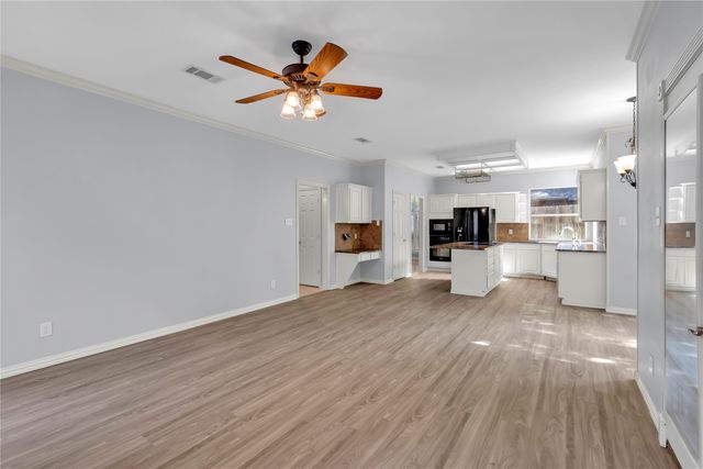 1012 Woodbriar Drive, Grapevine, TX 76051