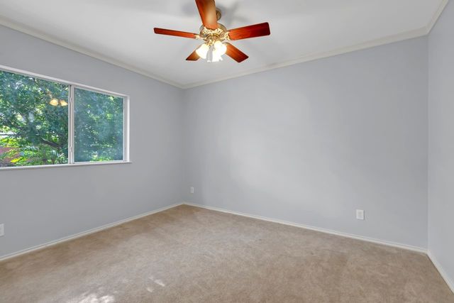 1012 Woodbriar Drive, Grapevine, TX 76051