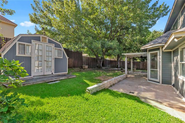 1012 Woodbriar Drive, Grapevine, TX 76051