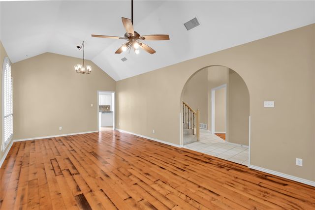 1012 Woodbriar Drive, Grapevine, TX 76051
