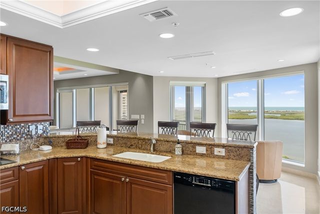 4801 Bonita Bay BLVD 2303, Bonita Springs, FL 34134