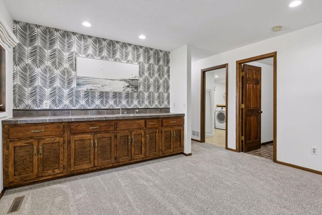 4841 Safari Court N, Eagan, MN 55122