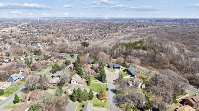4841 Safari Court N, Eagan, MN 55122