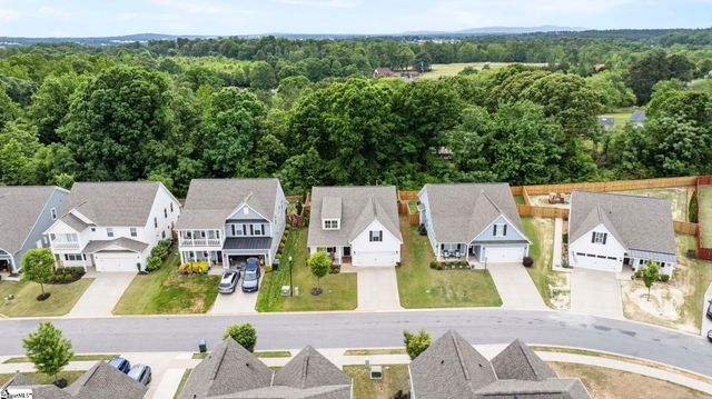 564 Backacre Court, Greer, SC 29651