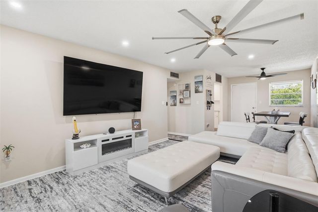5245 AMULET DRIVE 306, New Port Richey, FL 34652