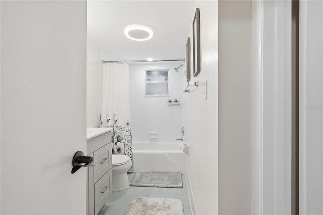 5245 AMULET DRIVE 306, New Port Richey, FL 34652