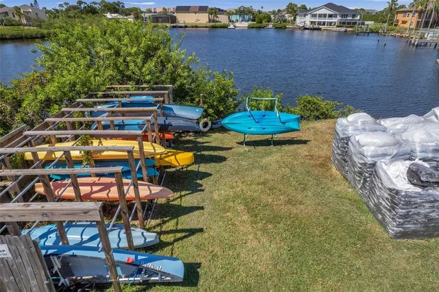 5245 AMULET DRIVE 306, New Port Richey, FL 34652