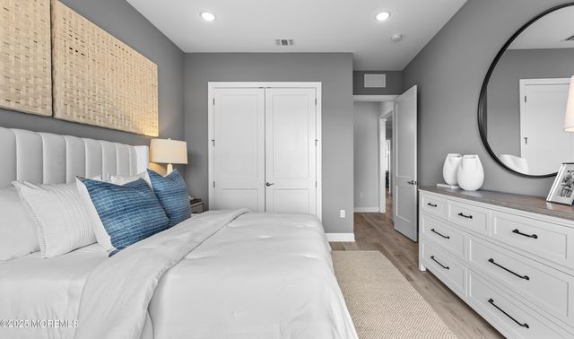 14 Hydrangea Drive, Manalapan, NJ 07726