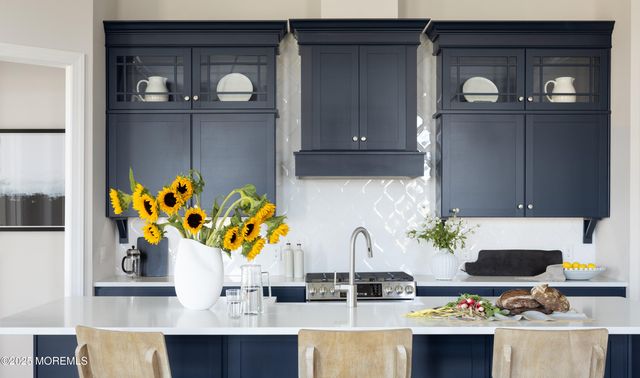 14 Hydrangea Drive, Manalapan, NJ 07726