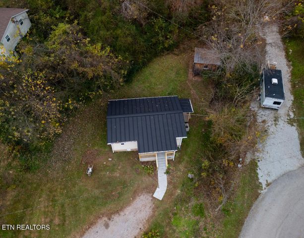 401 E Forrest St, Lafollette, TN 37766