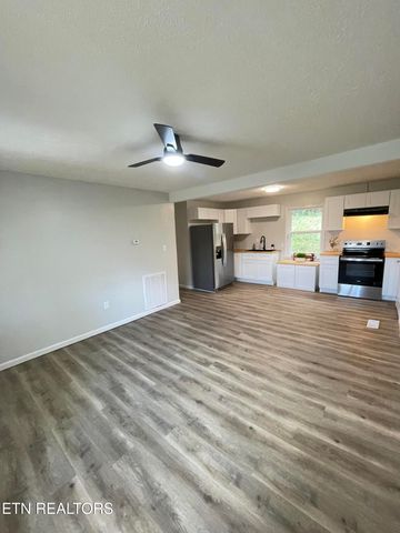 401 E Forrest St, Lafollette, TN 37766